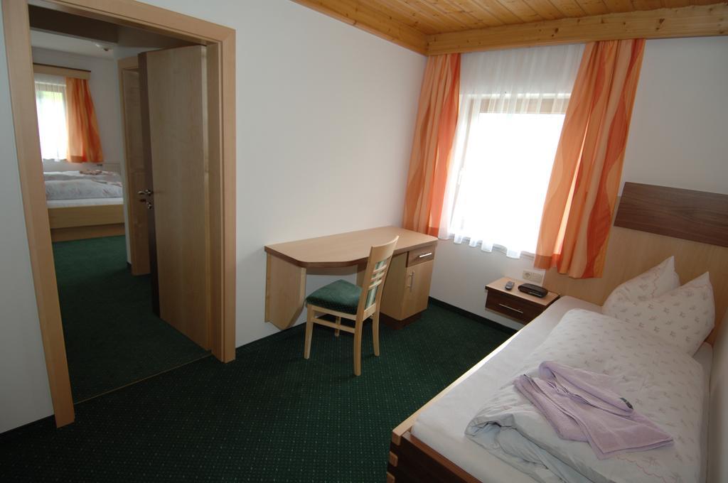 Gaestehaus Ingeborg ซาลบาคฮินเทอร์เกลมม์ ห้อง รูปภาพ
